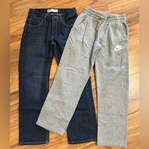 Levi’s 505 boys jeans size 12. Nike sweatpants straight leg size large. Casual.